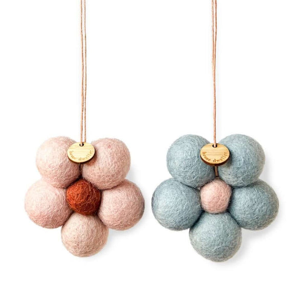 Felt Fresheners - Australian Blue Cypress & Jasmine close up