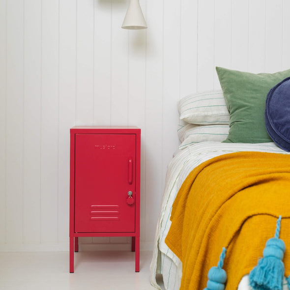 The Shorty Locker in Poppy