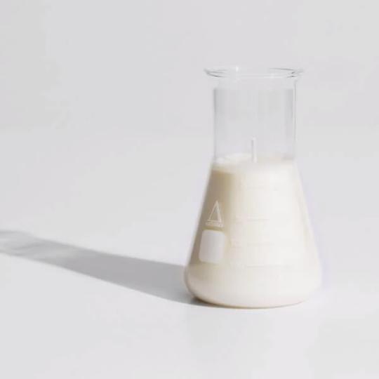 Conical flask candle