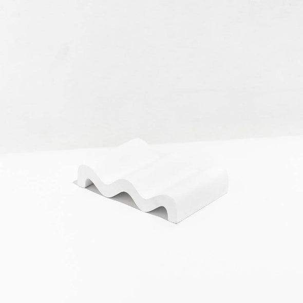 Wave Soap Dish in White by Fazeek