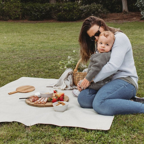 Faemli MAXI mat as a picnic rug