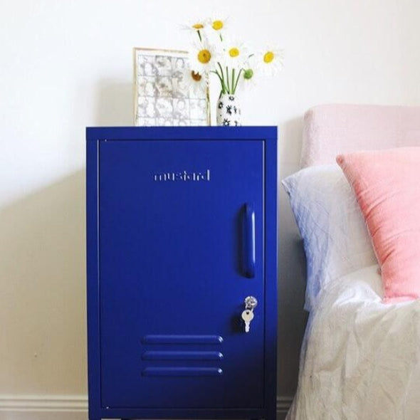 The shorty in NAVY by Mustard
